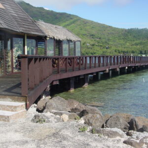 BUNGALOW 328-329 002